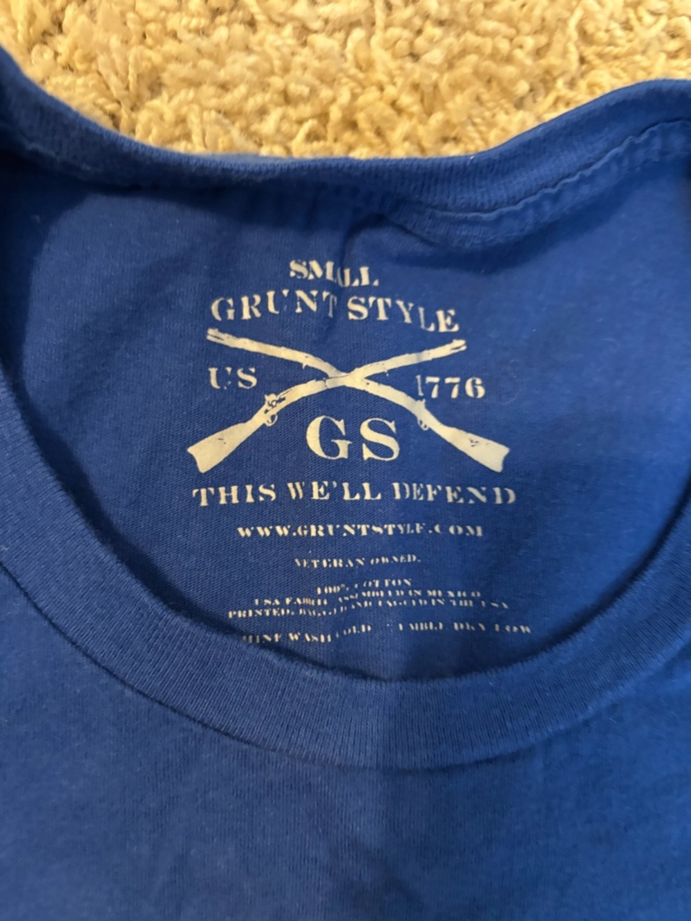 Grunt style size small shirt, blue&yellow in color - Picture 3 of 7